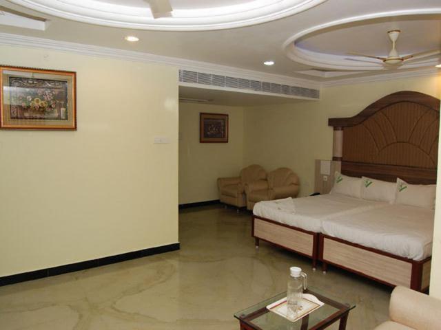 Shri Perumal Inn Pondicherry Exterior foto